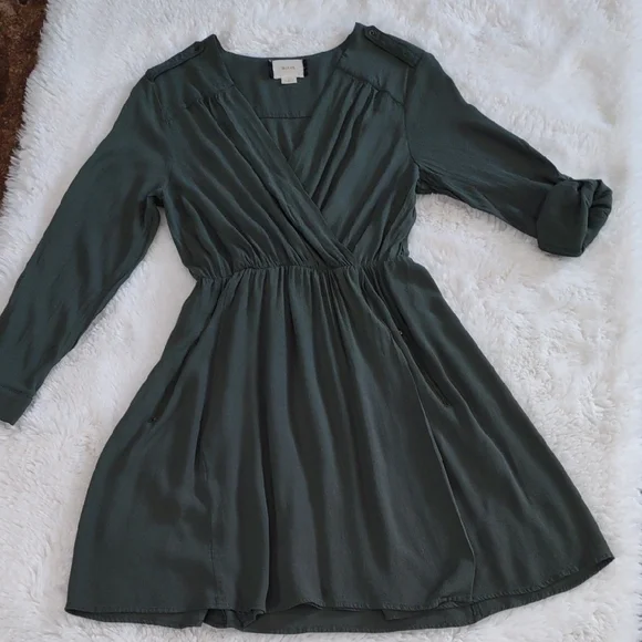 MAEVE Elegant Green Women's Dress - Picture 10 of 17